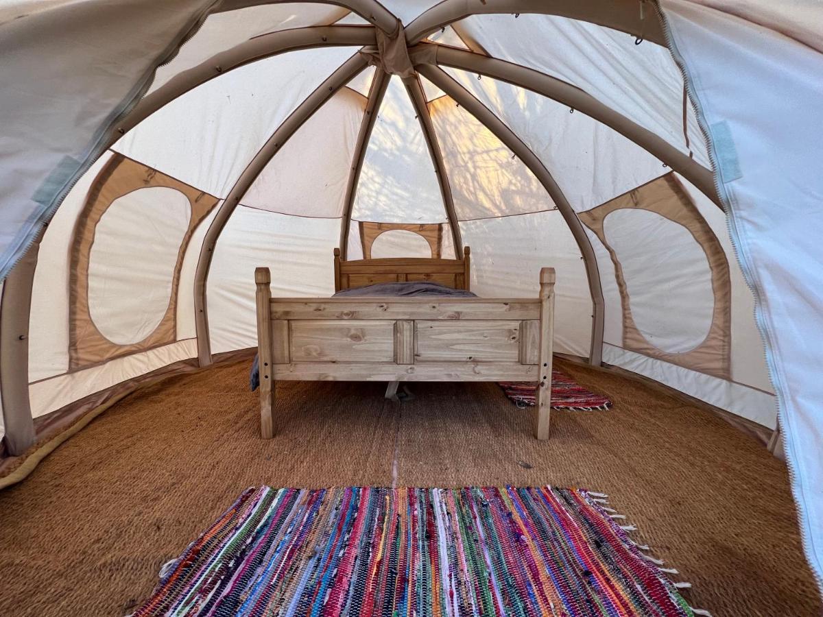 ホテルKirkton Dome Lochcarron Off-Grid エクステリア 写真