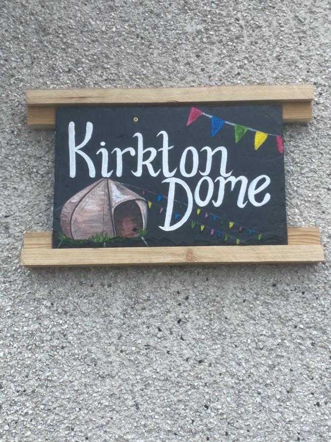 ホテルKirkton Dome Lochcarron Off-Grid エクステリア 写真